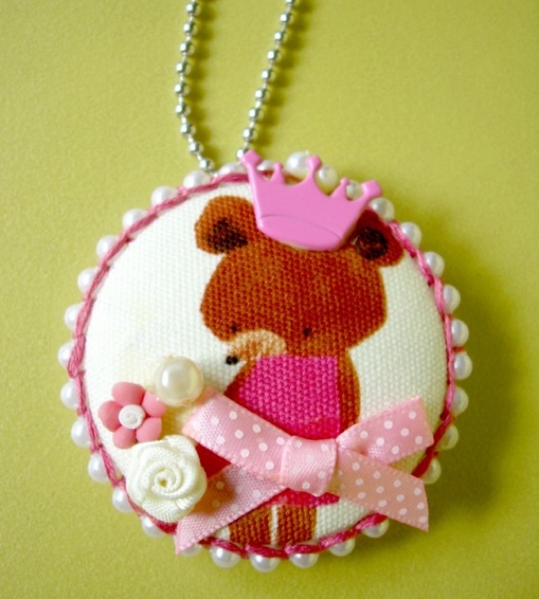 Your Beary Highness - ♥ Pendant / Necklace / Brooch ♥